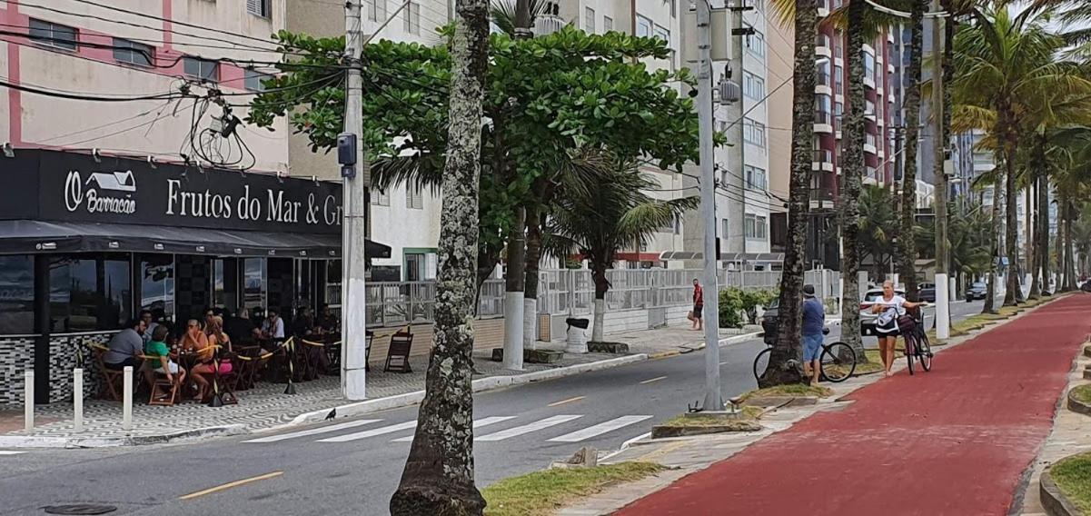 Apartamento Na Praia プライア・グランデ エクステリア 写真