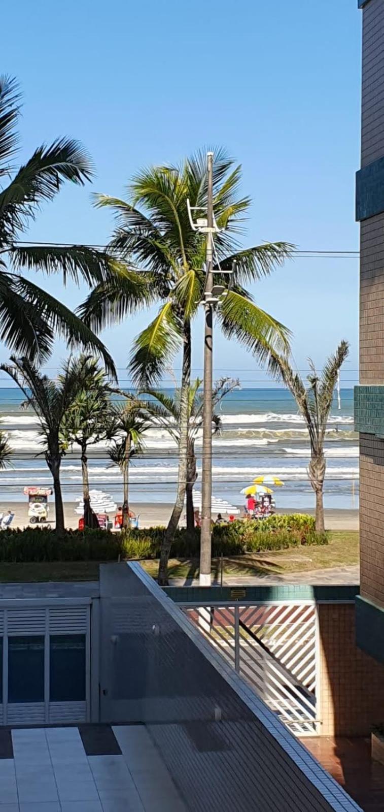Apartamento Na Praia プライア・グランデ エクステリア 写真
